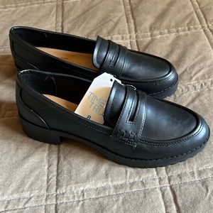 Time and Tru penny loafers NWT size 8 black